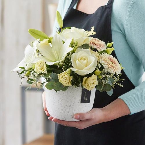 Same Day Flower Delivery Available Throughout The UK! Flowers Same Day