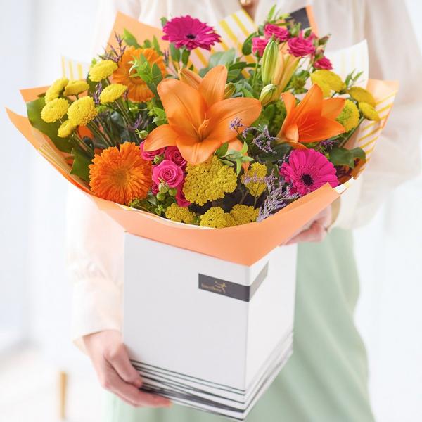Florist Design Hand-tied Bright