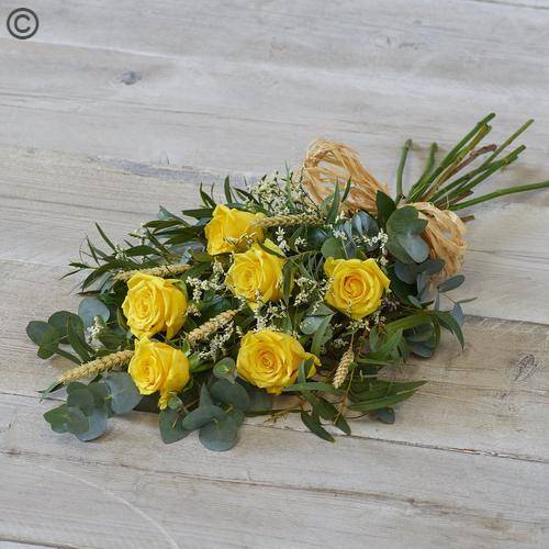 Simple Rose Sheaf Yellow